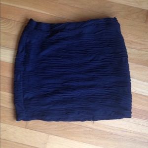 Black textured skirt